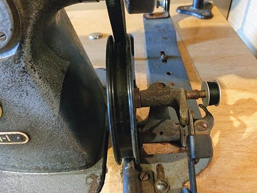 Singer 281-1 Restoration: Cleaning, Adjusting, and Replacing Parts