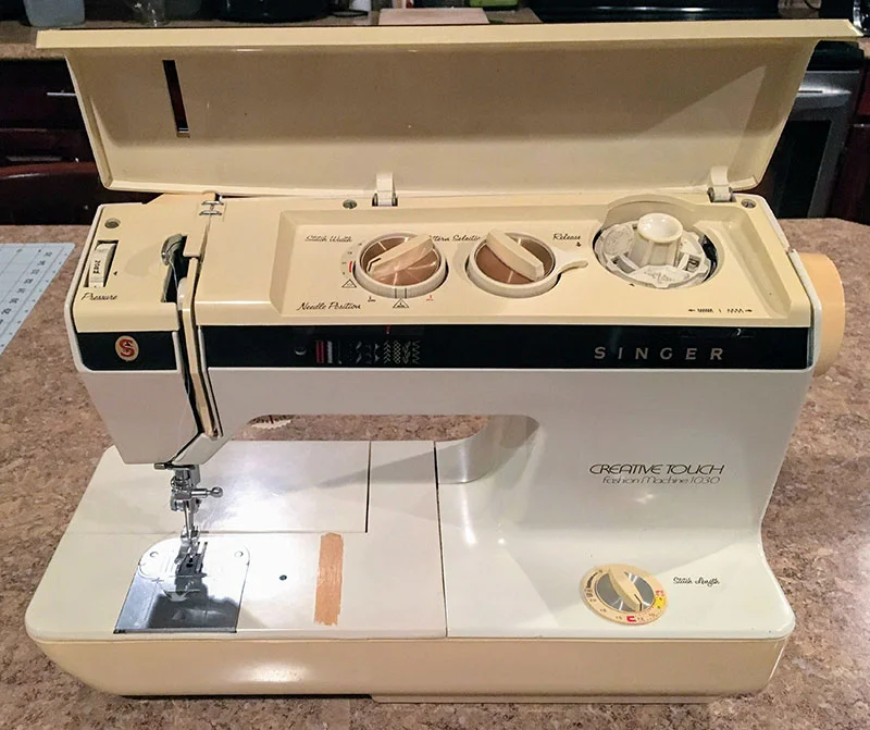 The Best Vintage Sewing Machine — The Mermaid's Den