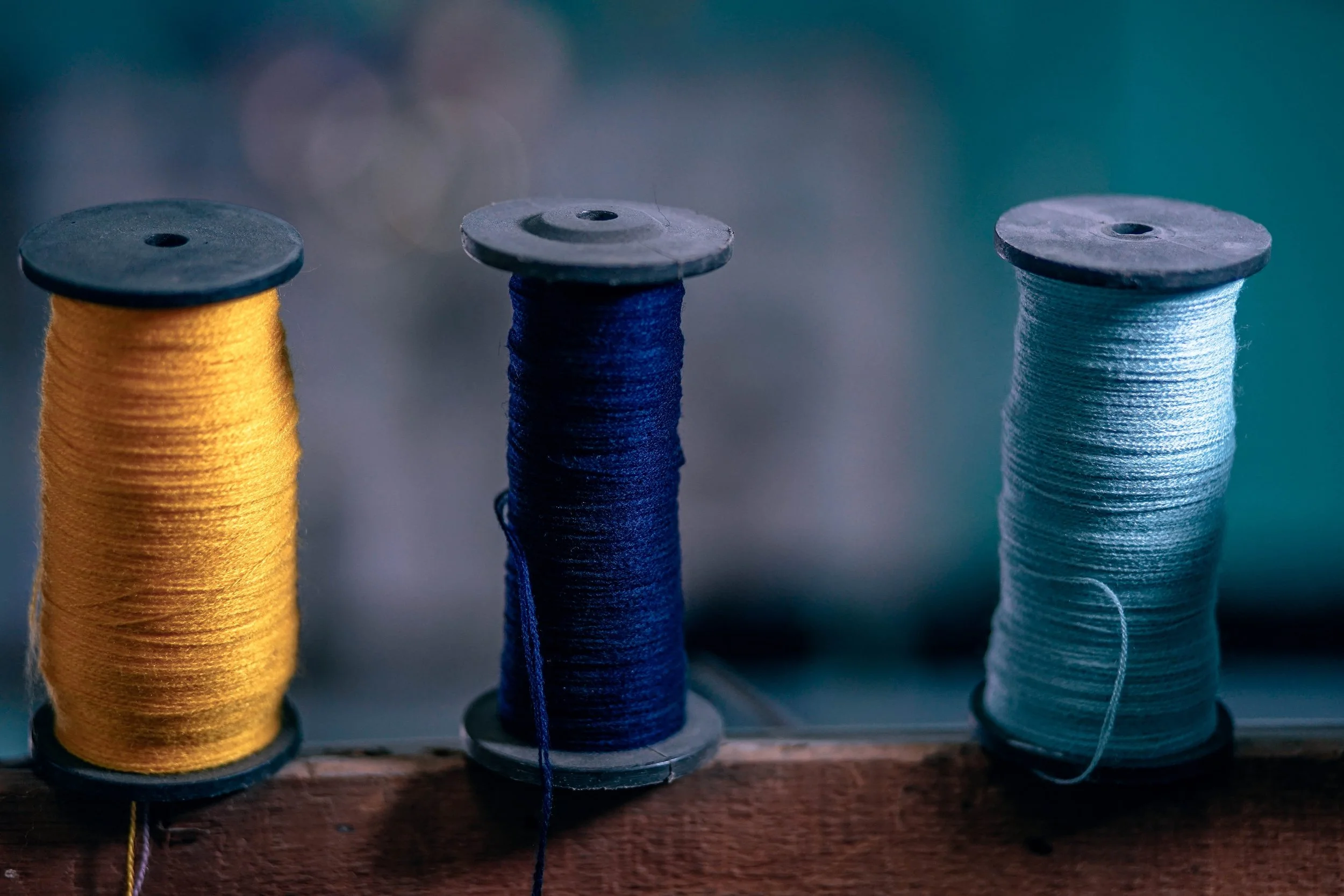 accessory-bobbin-close-up-355148.jpg