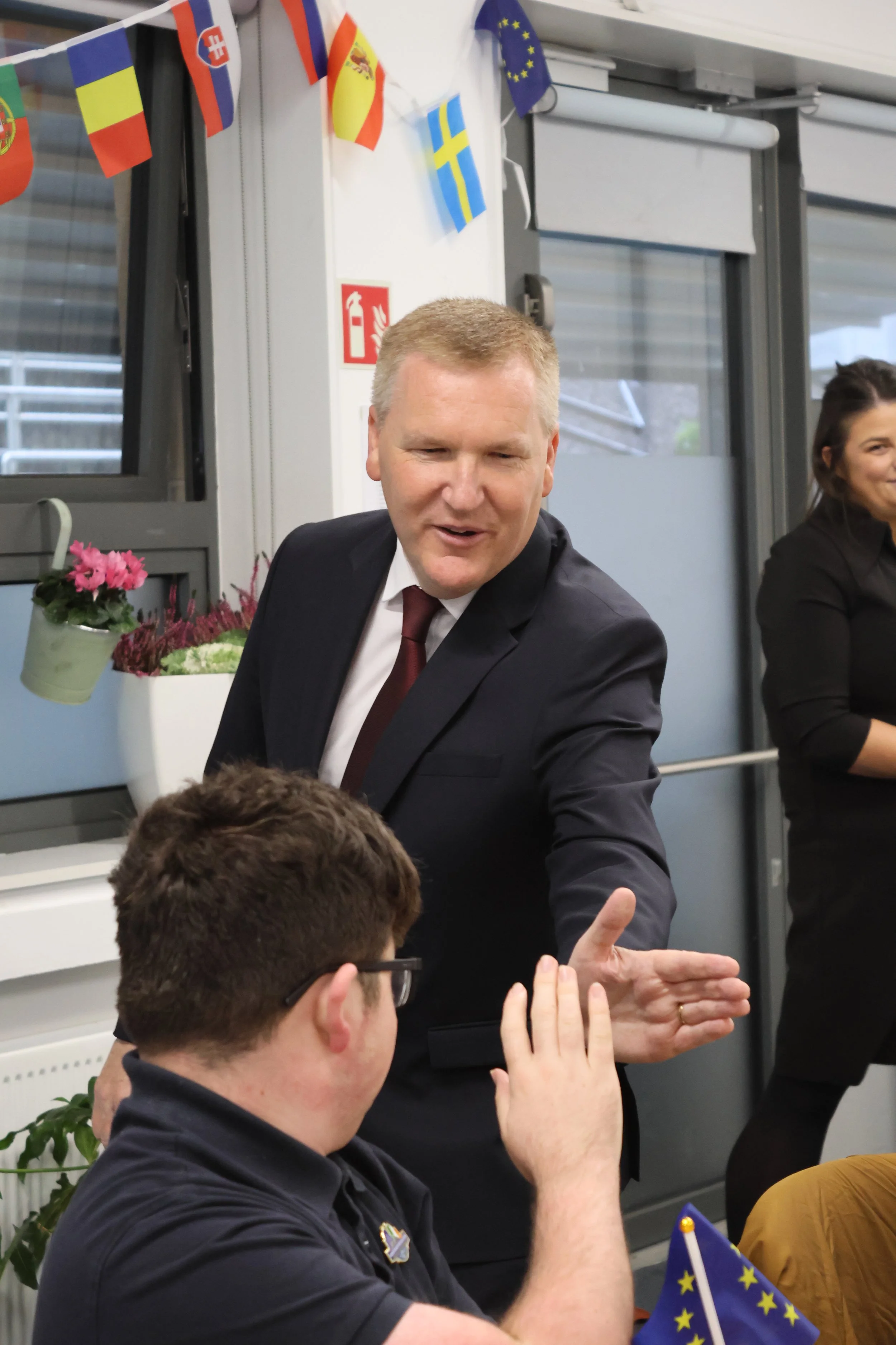 Tim McCarthy, Kinsale Community School welcomes Commissioner Michael McGrath.JPG