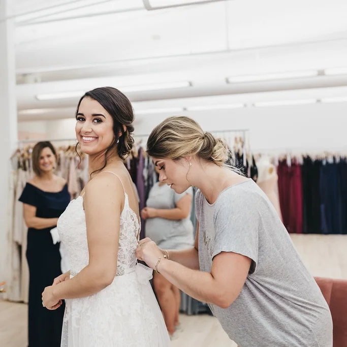 Pre Wedding Space Rentals For Hair Makeup And Mimosas