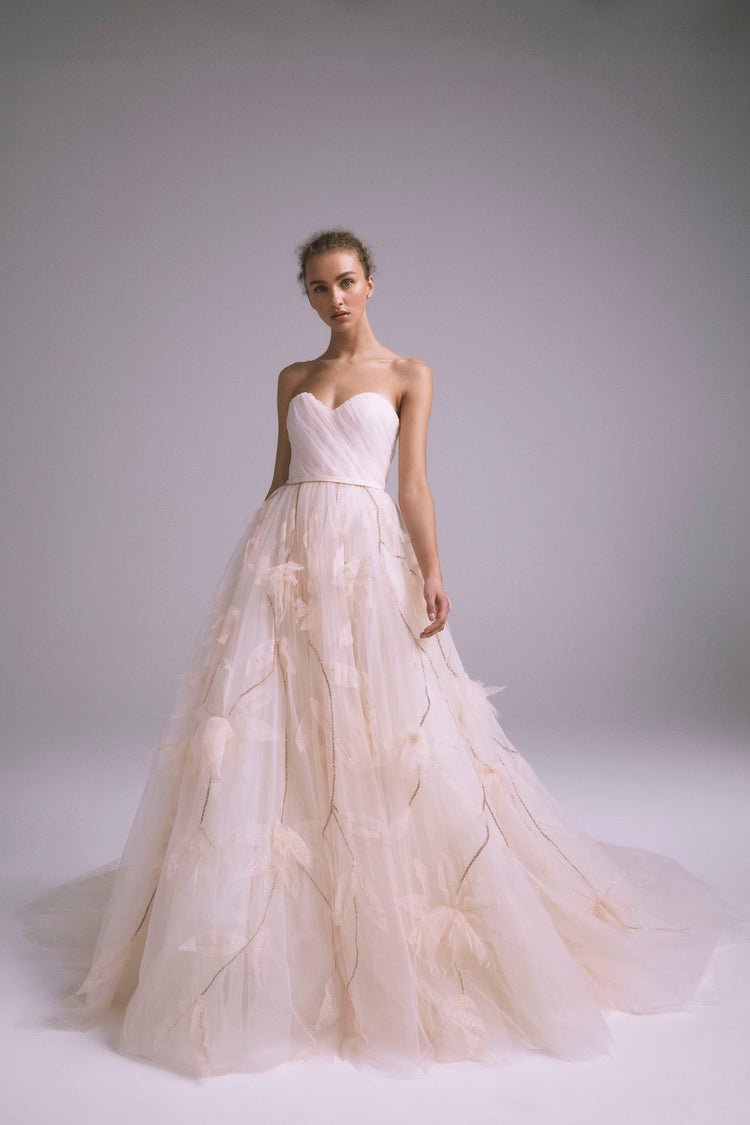 Amsale Couture Bridal Gowns for the modern bride in Columbus, Ohio