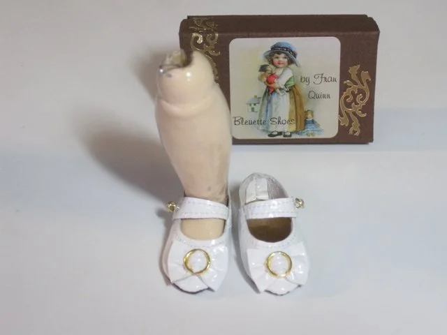 Bleuette Mary Jane's