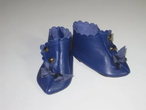 Side Button Boot