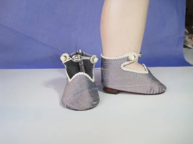 Ankle Tie