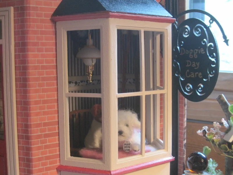 Doggy Day Care Room Box