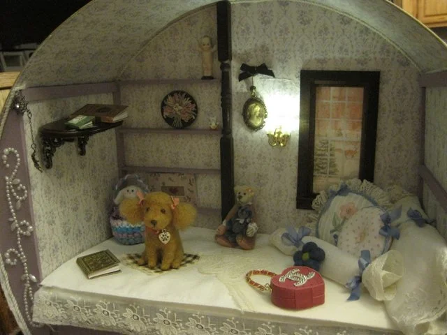 Isabella's Room Box