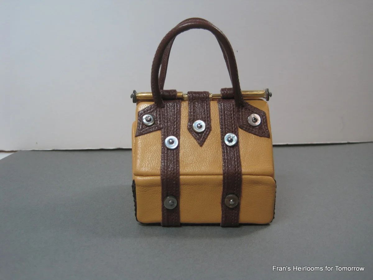 Valise size 1