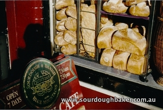 Sydney discovers Leura