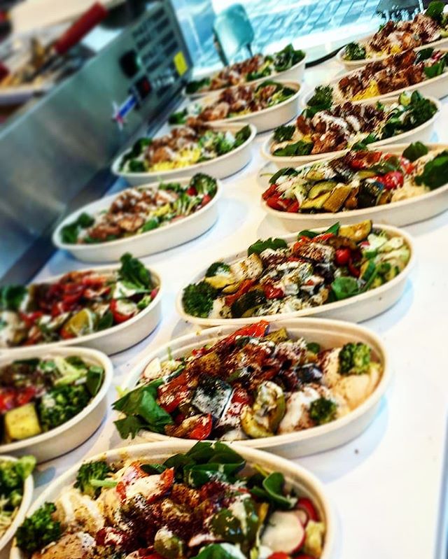 We do catering events of all shapes and sizes! 
Book with us now for your next meeting or get together.

#vancity #yvr #foodthatmakesmehappy #yvreats #hearthealthy #yummy