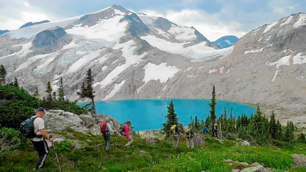 bugaboohike.jpg