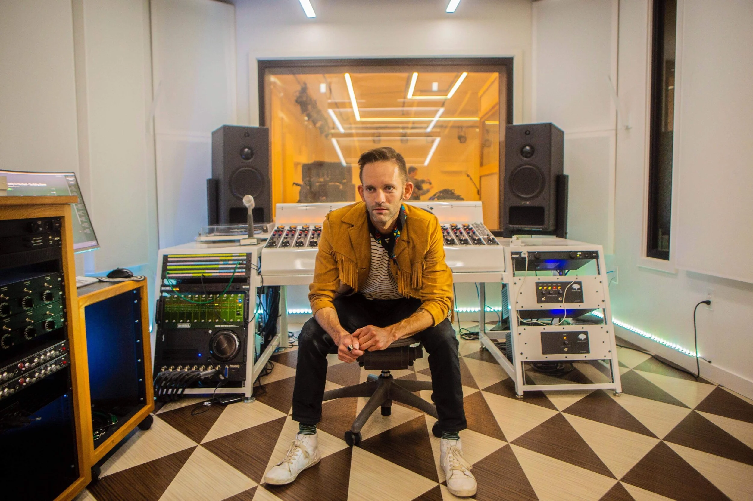 Tyler Cain press photo1.JPG