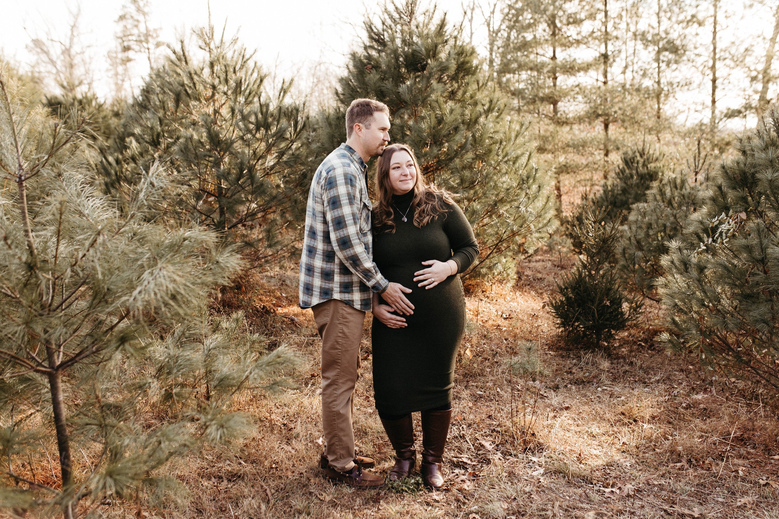 Jacqueline-Waters-Photography-Oak-Tree-Christmas-Tree-Maternity-Winter (63).jpg