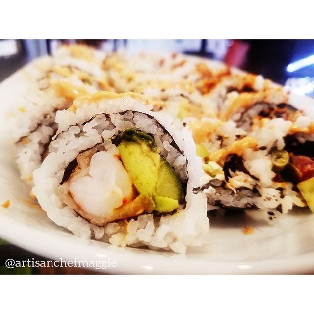 Sushi is a super refreshing choice for summer parties. This is a shrimp roll from a recent graduation party. Book your next event with us! Link in bio.