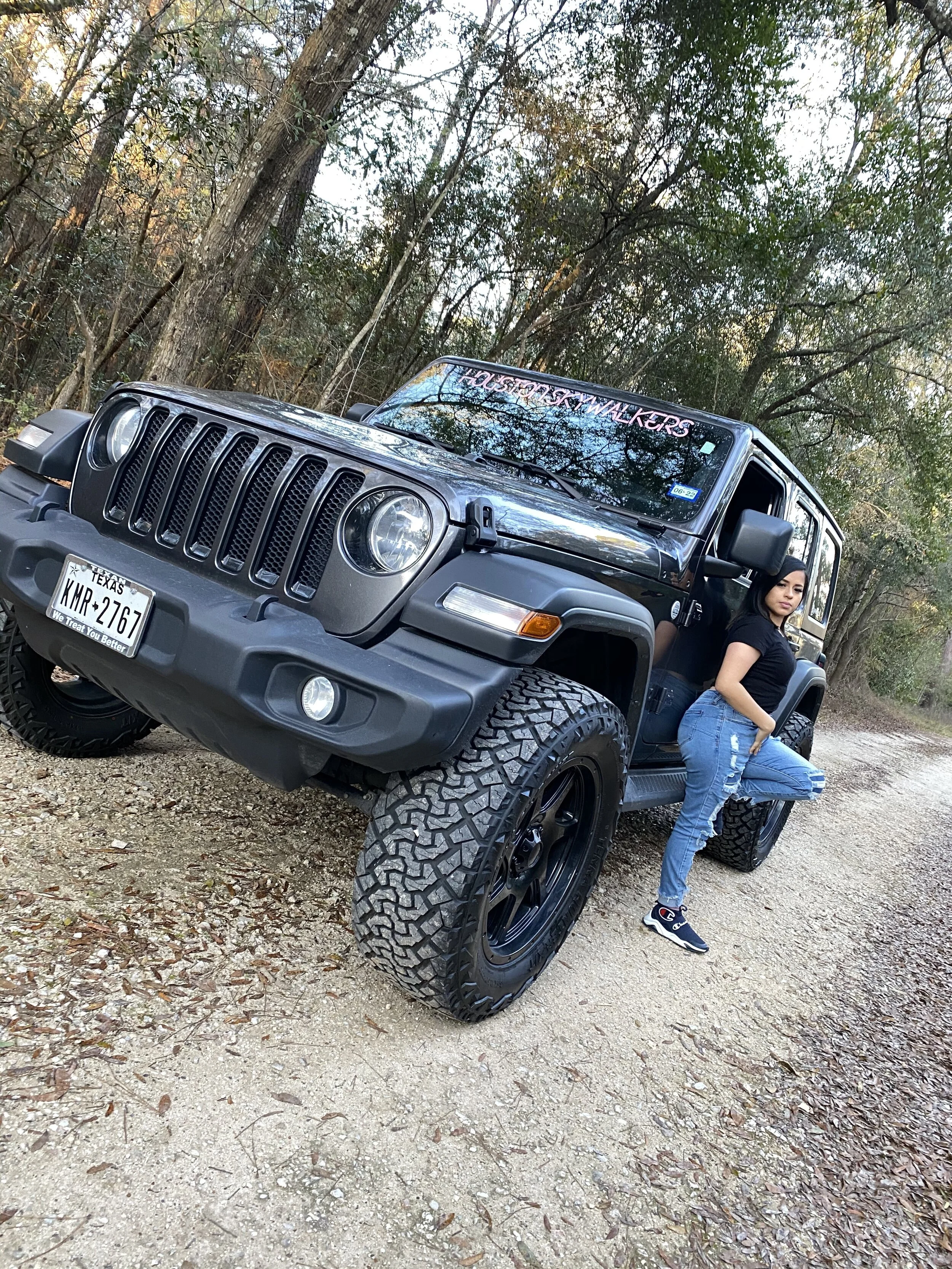 Sandra and Her Princess Leia 2019 Wrangler JLU 