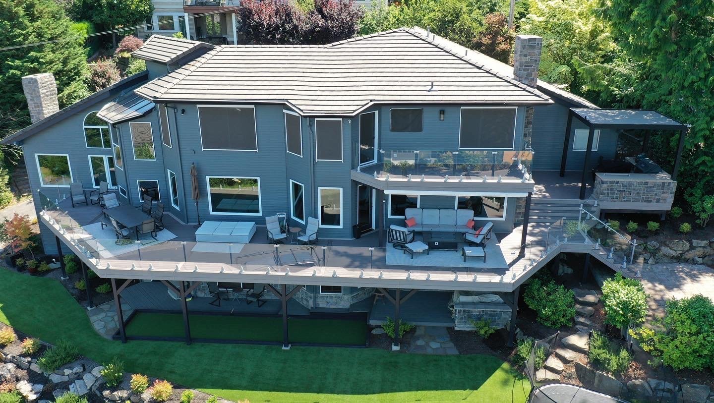 West Seattle deck, composite deck, glass railing, custom deck