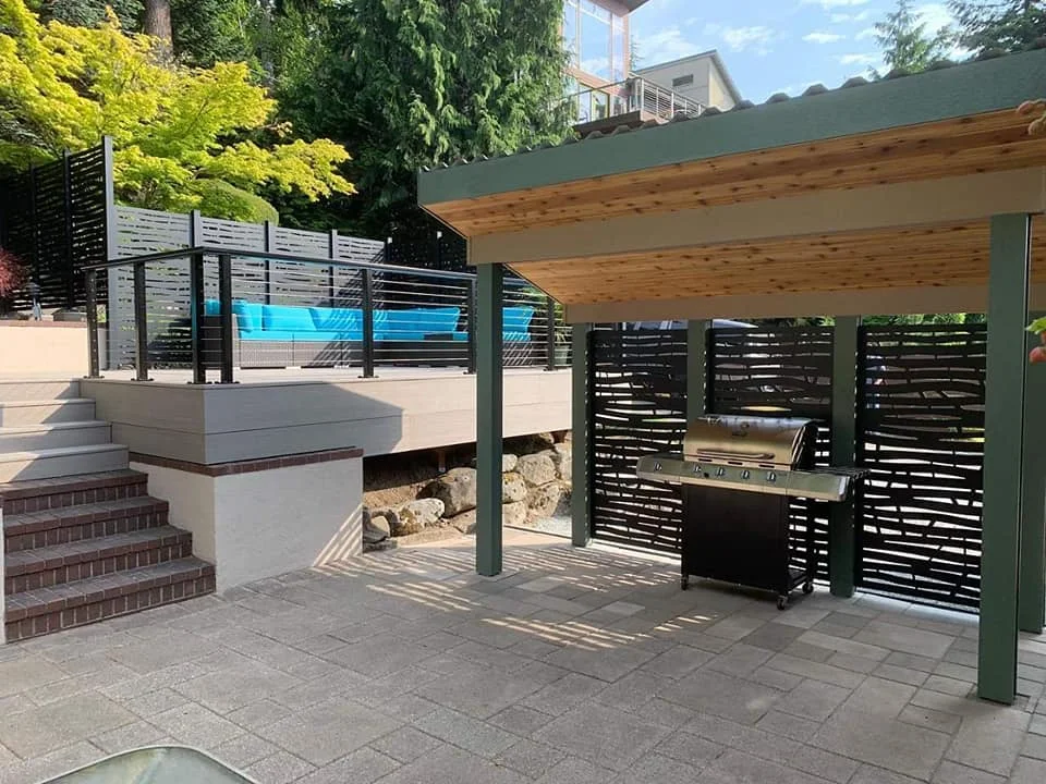 Burien Deck &amp; Roof Structure