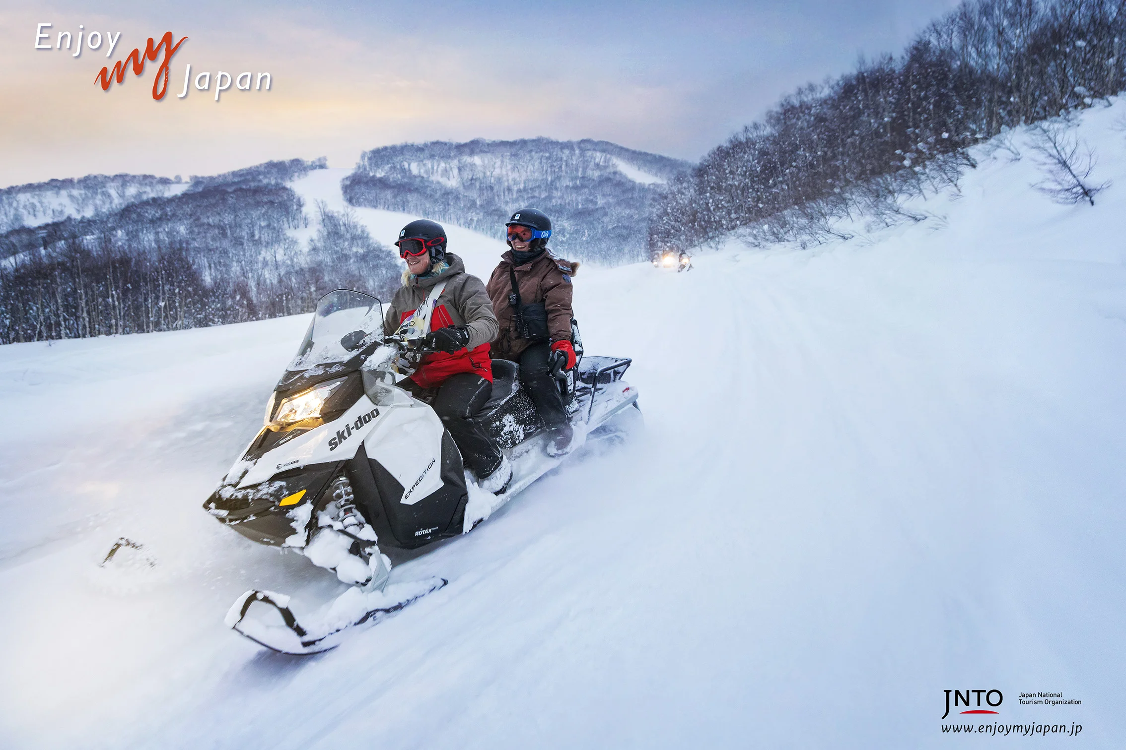 JNTO_Snowmobile-web.jpg