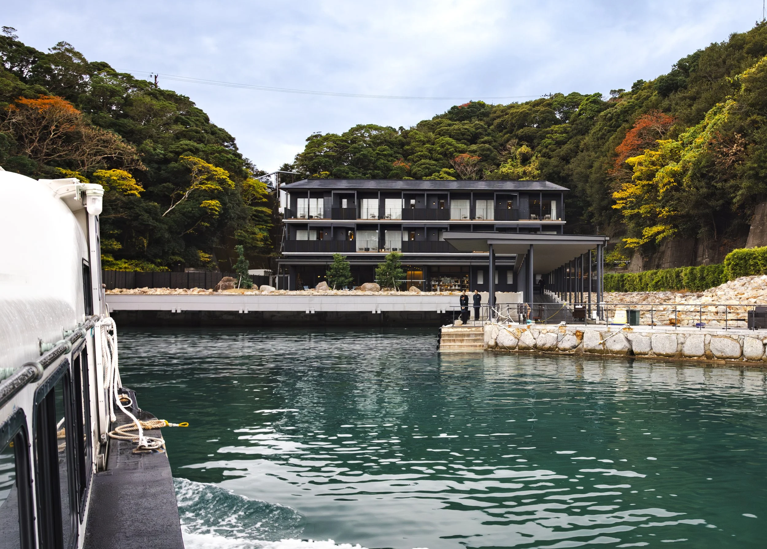 Kairos_Kumano_Bettei_arrival_9404.jpg