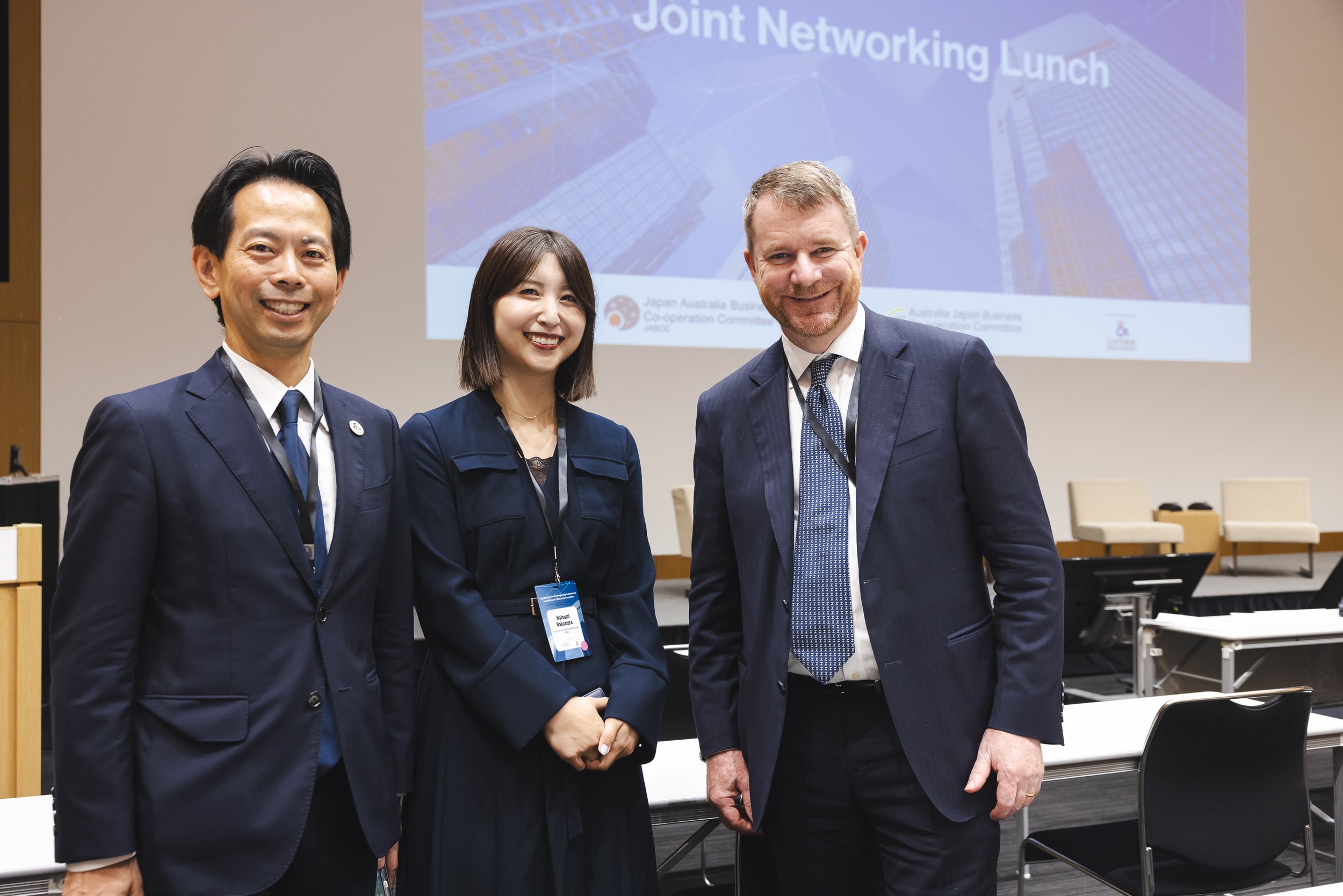 AJBCC_IAForum_Networking2_00083.jpg
