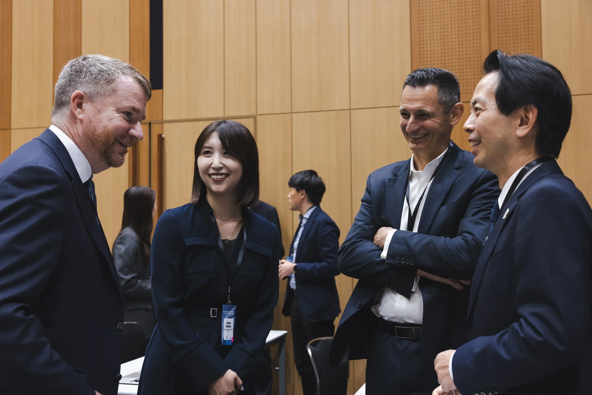 AJBCC_IAForum_Networking2_00109.jpg
