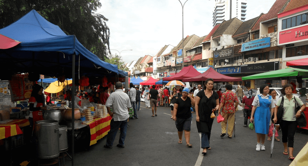Bazaar Ramadhan TTDI Photo Credit: Blog.Airpaz