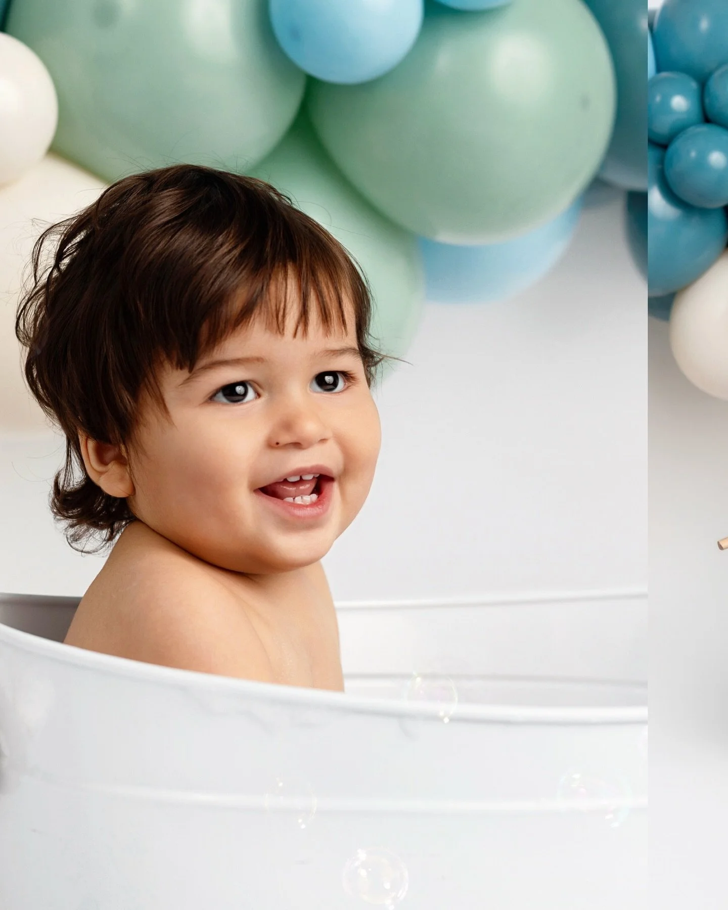 Beautiful little brown-eyed boy 🤎
Meet Sebastian, photographed by me since his newborn days 🥹

Taking  bookings for 2026 cake smash / birthday sessions 

Cake made by his talented mum 😋

#cakesmashsession 
#firstbirthdayphotoshoot