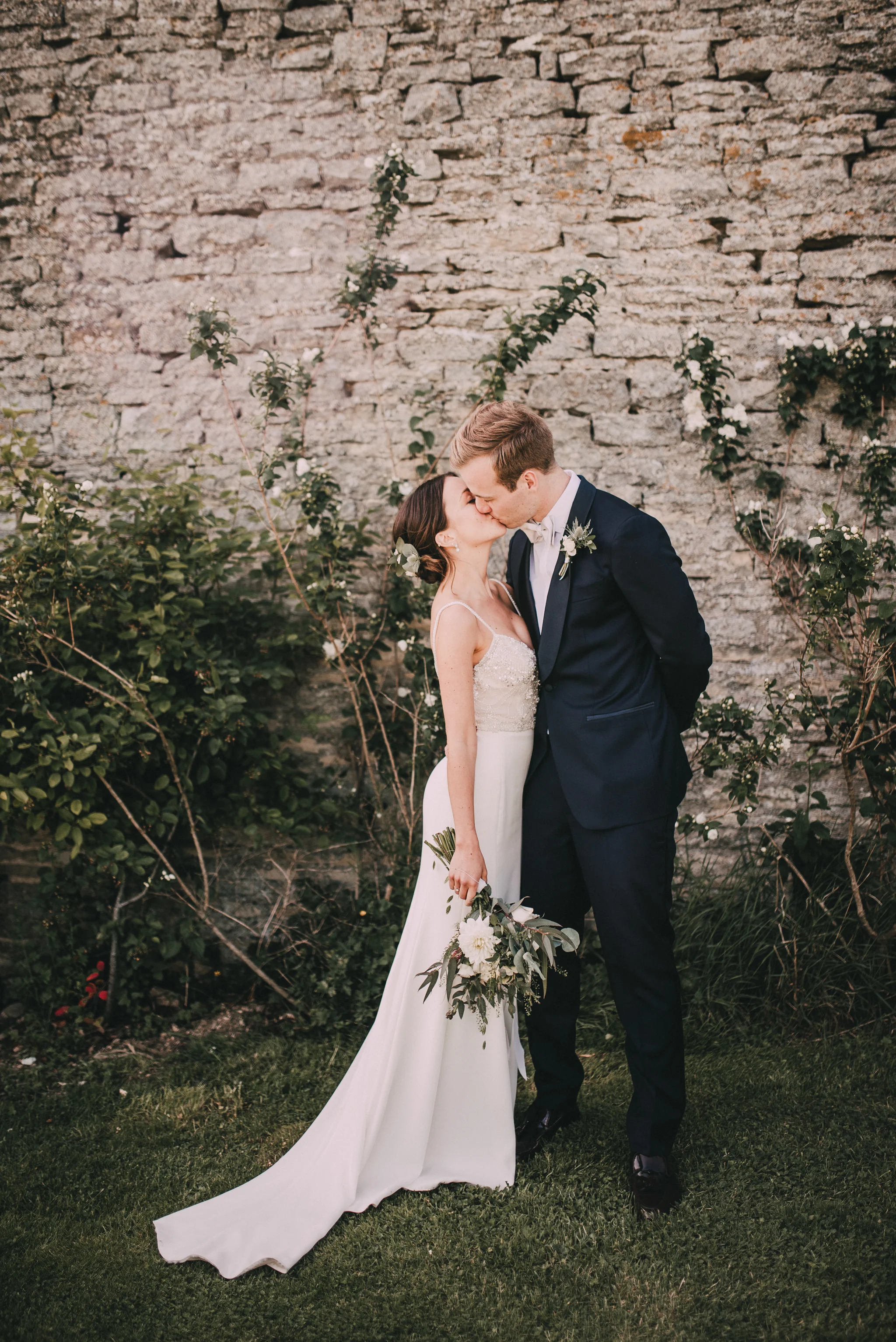 HUGH&HOLLY_0593.jpg