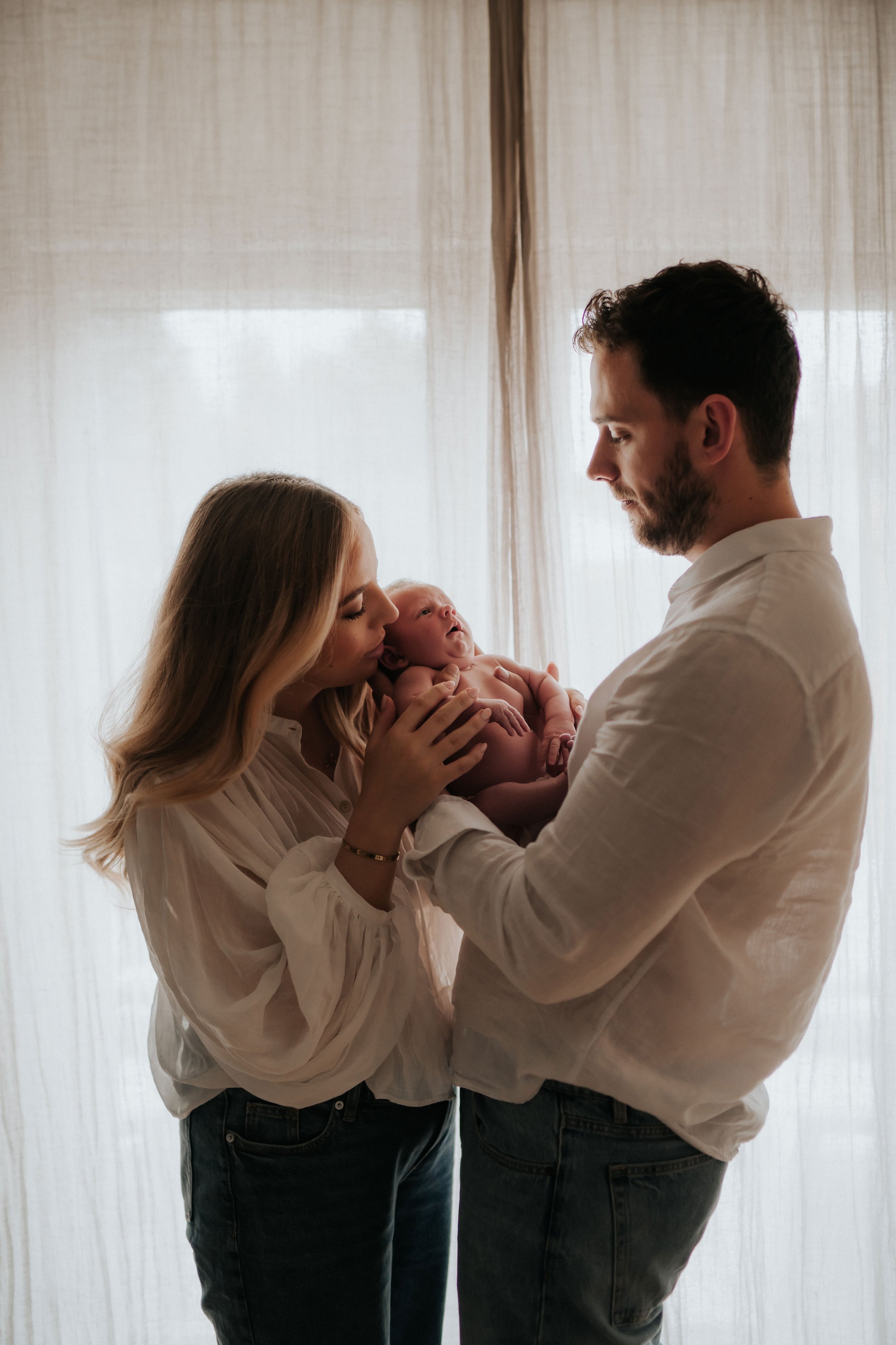 Harry, Megan &amp; Nola