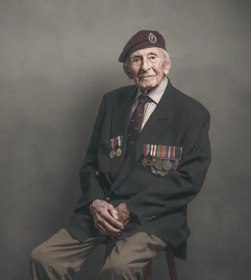 Portrait of Jim Hooper, Second World War veteran, by Glyn Dewis