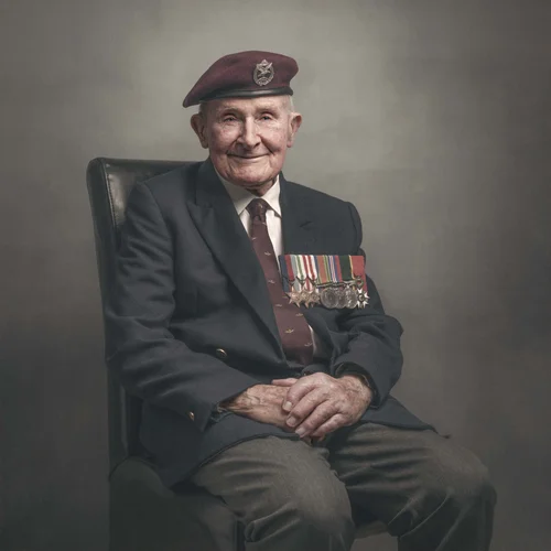 Portrait of Laurie Weeden, Second World War veteran, by Glyn Dewis