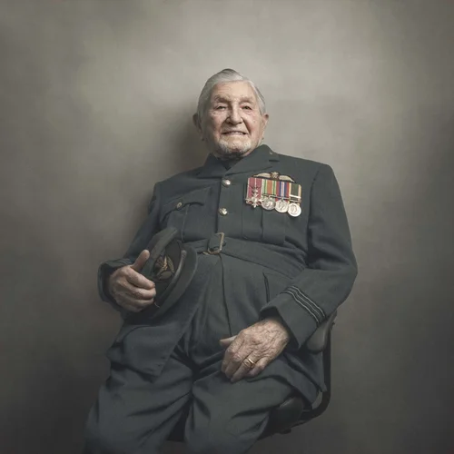 Portrait of Eric Robinson OBE, Second World War veteran, by Glyn Dewis