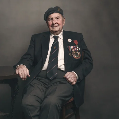 Portrait of David Woodrow, Second World War veteran, by Glyn Dewis
