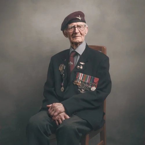 Portrait of Fred Glover, Second World War veteran, by Glyn Dewis