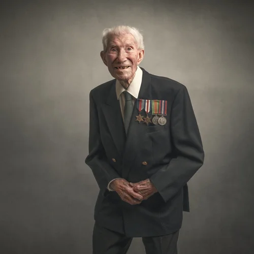 Portrait of James Rollason, Second World War veteran, by Glyn Dewis