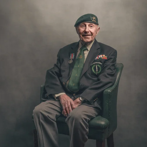 Portrait of Roy Cadman, Second World War veteran, by Glyn Dewis