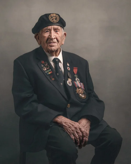 Portrait of Victor Urch, Second World War veteran, by Glyn Dewis