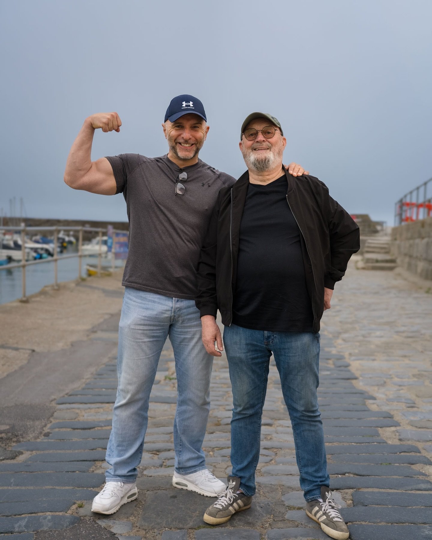 BOOM! 💥 GREAT MORNING spent with my mate @stevehealy5 who very kindly stood infront of my camera and flash whilst I tested out some set ups for my &ldquo;I AM LYME&rdquo; Project.

Managed to get that done before many people were around, after which