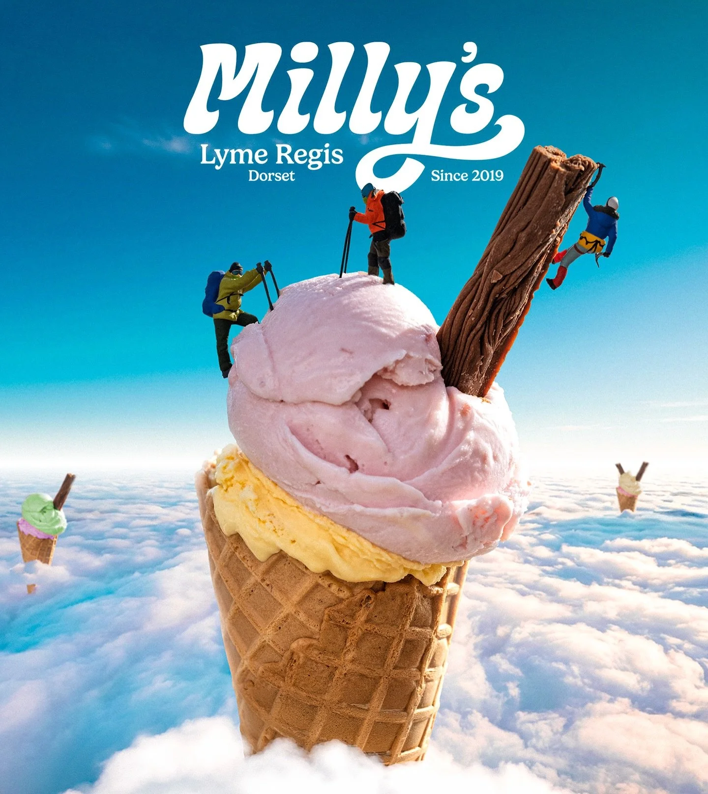 For no reason other than for the fun of it, today when out early to catch up with my friend Steve for breakfast, I had him help me out with a quick photo shoot idea I had, explaining that I had bought some small, climber figurines and I had an idea f