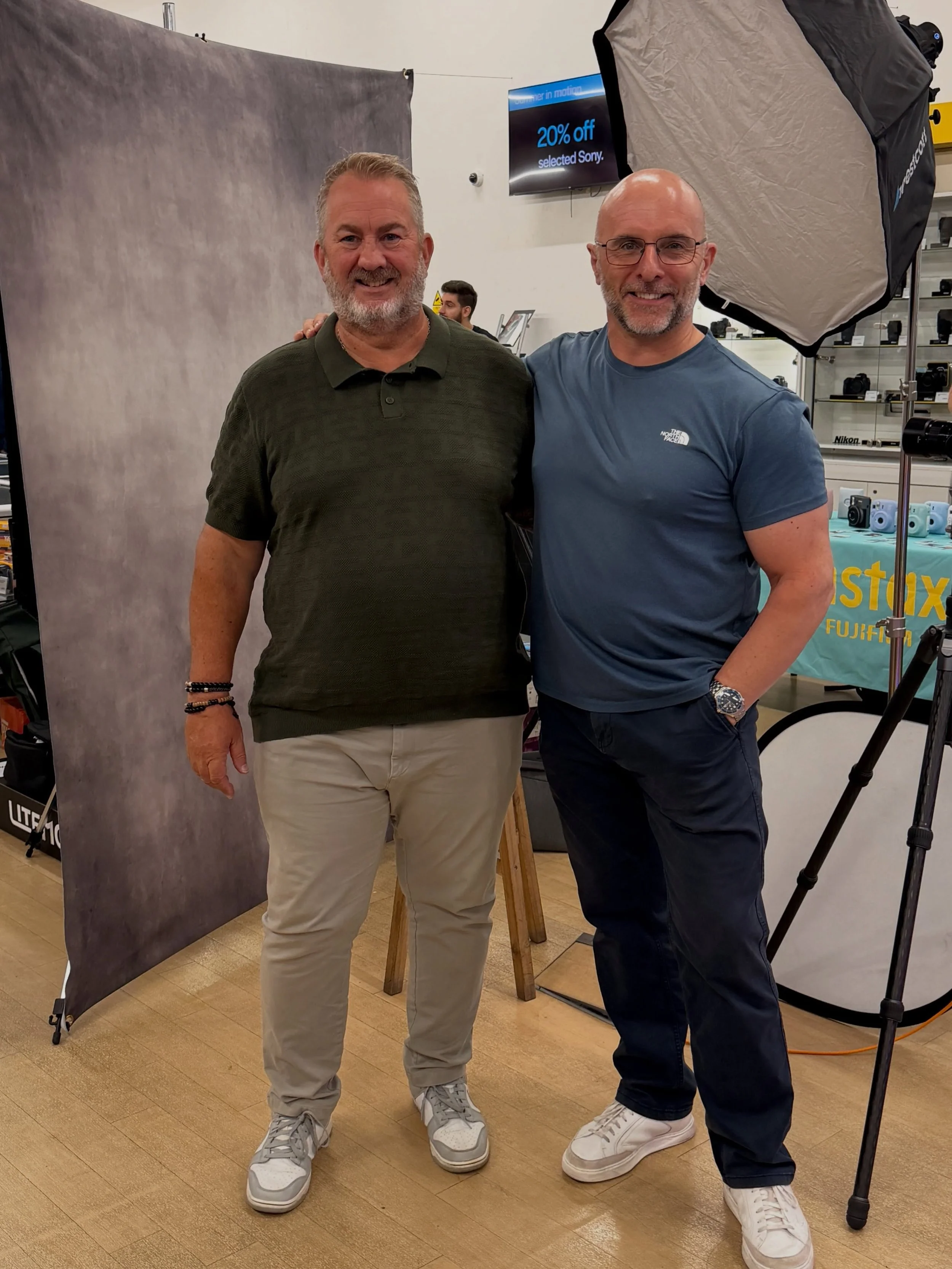 So good to catch up with my friend and damn good sports photographer @jerrykeeble today at the @wexphotovideo Road Show in Norwich. 

Thanks so much for popping in for a catch up Jerry &hellip; and for getting in front of my camera. 

Great to see yo