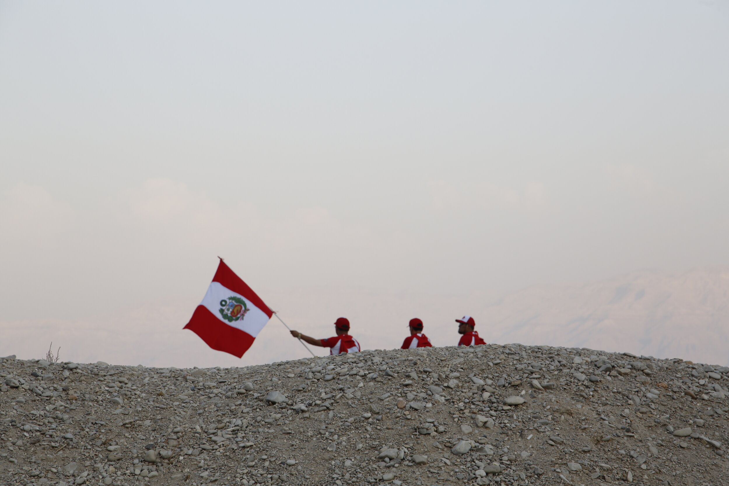 Peruvian christians discovering the Dead Sea