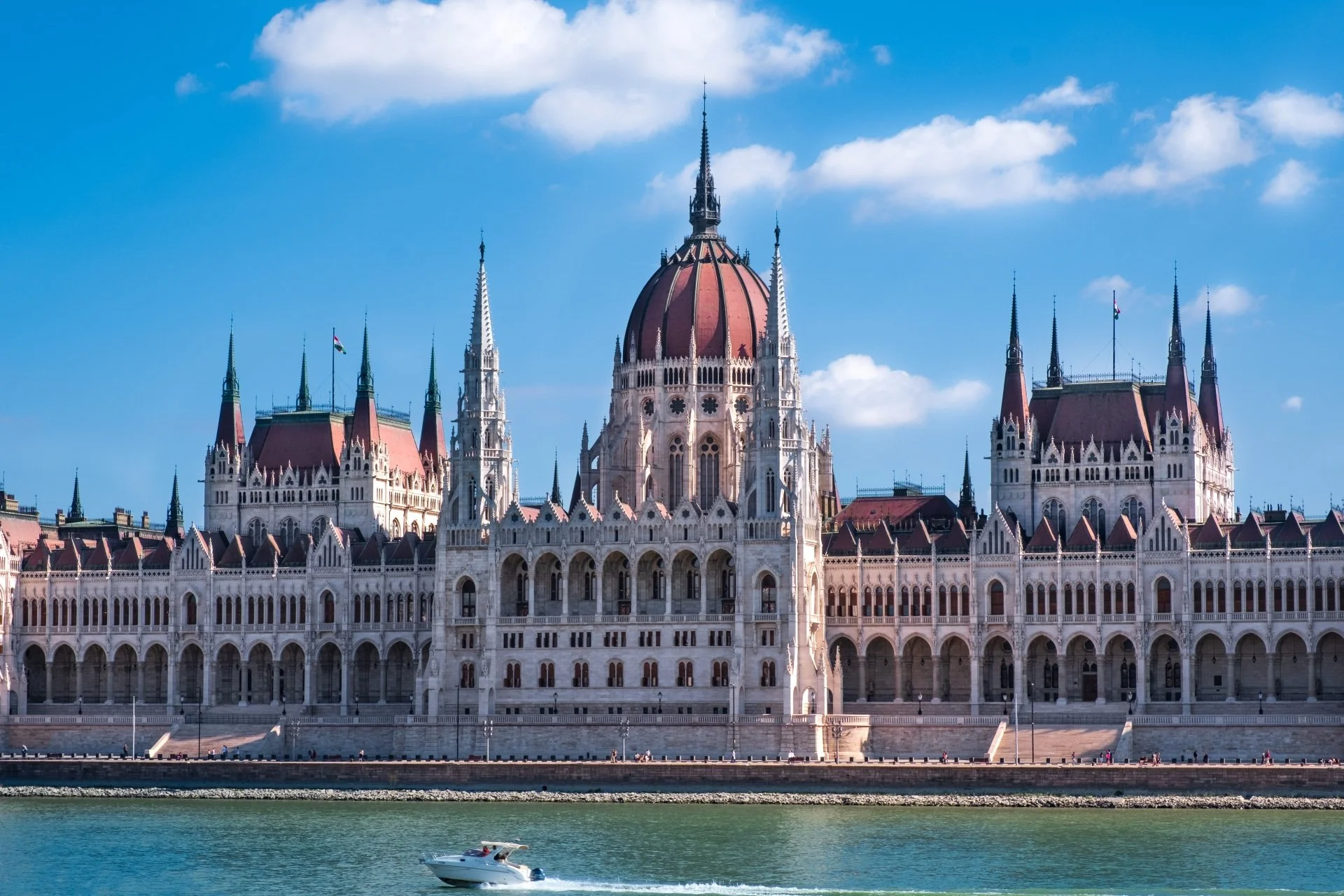 Doing Business with Hungary: Opportunities in a Changing Europe