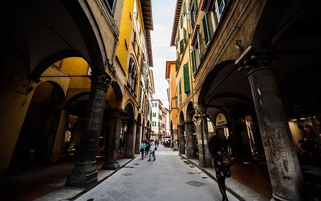 Walking through the streets of Pisa. #street #city #pisa #tuscany #italy #architecture #photography #nikon #d3