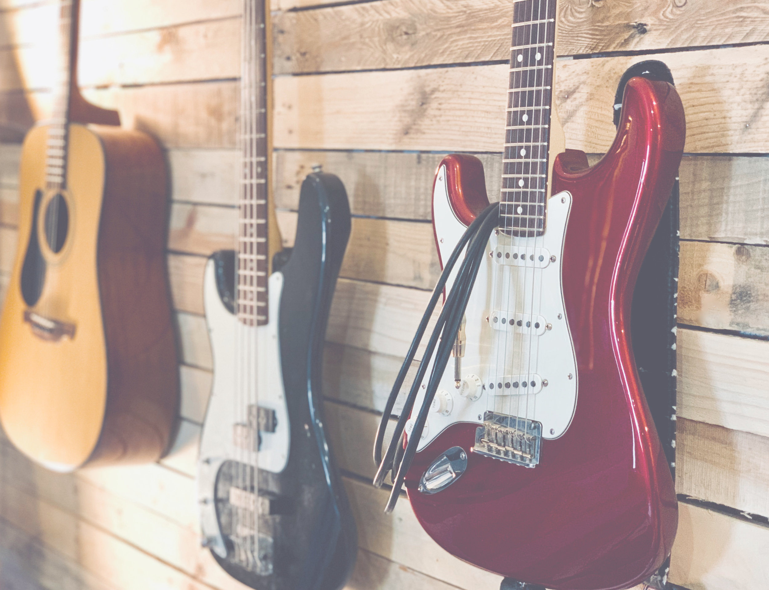 GUITARS PIC.jpg