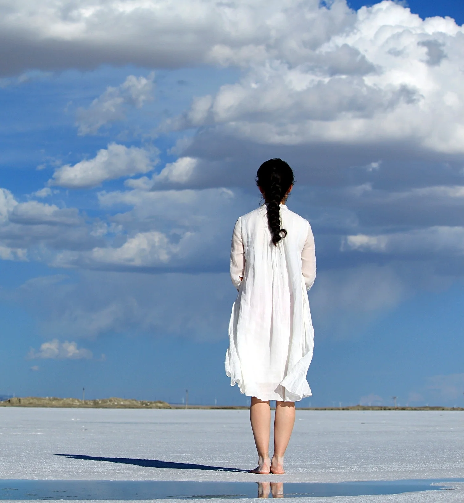 blue-sky-clouds-dress-247304.jpg