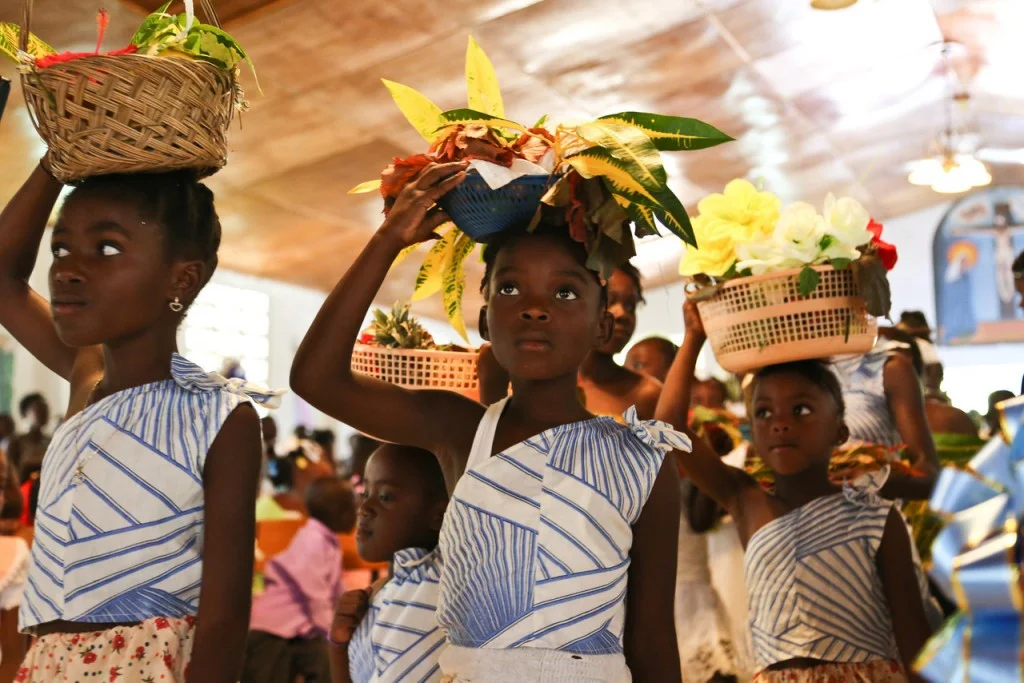 Procession-of-the-Gifts1-1024x683.jpg
