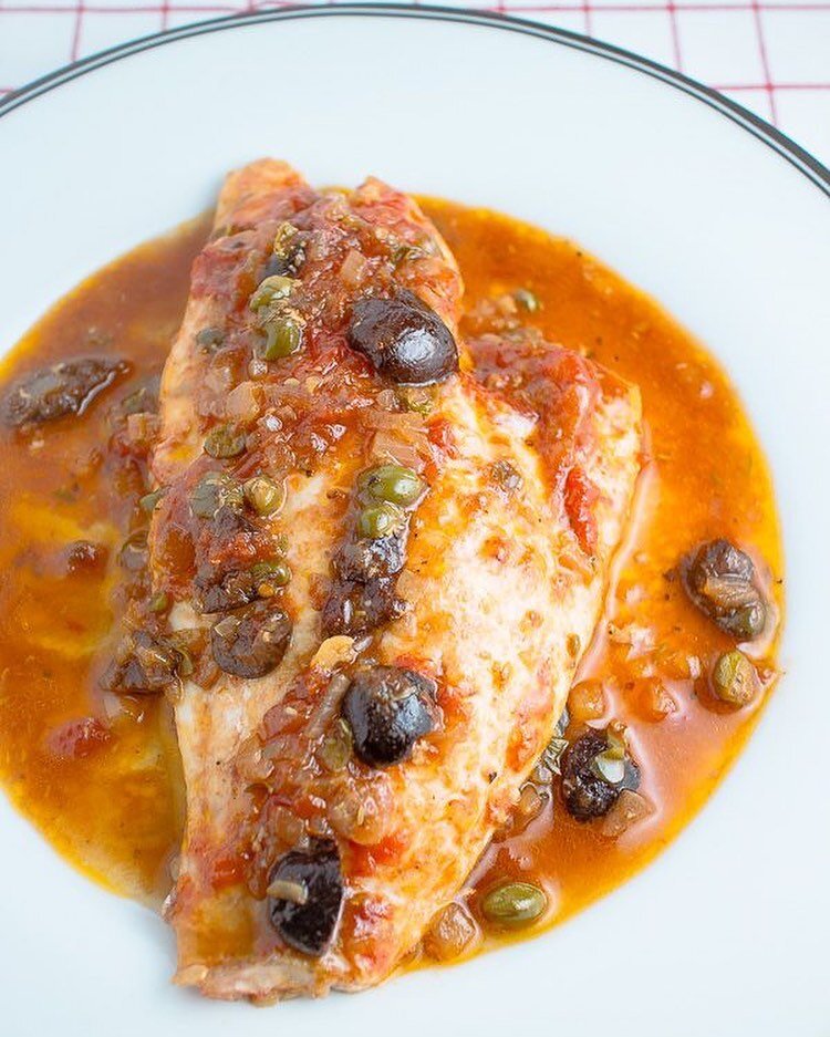 Recipe of the Week: Lemon Sole Livornese 🫒🍅 
.
Check our guides for the how-to!
.
#chefsofinstagram #chef #njchef #cooking #athome #livornese #lemonsole #princetonnj #freshseafood #freshfish #njseafood #njeats #yummy #quickdinners #healthy