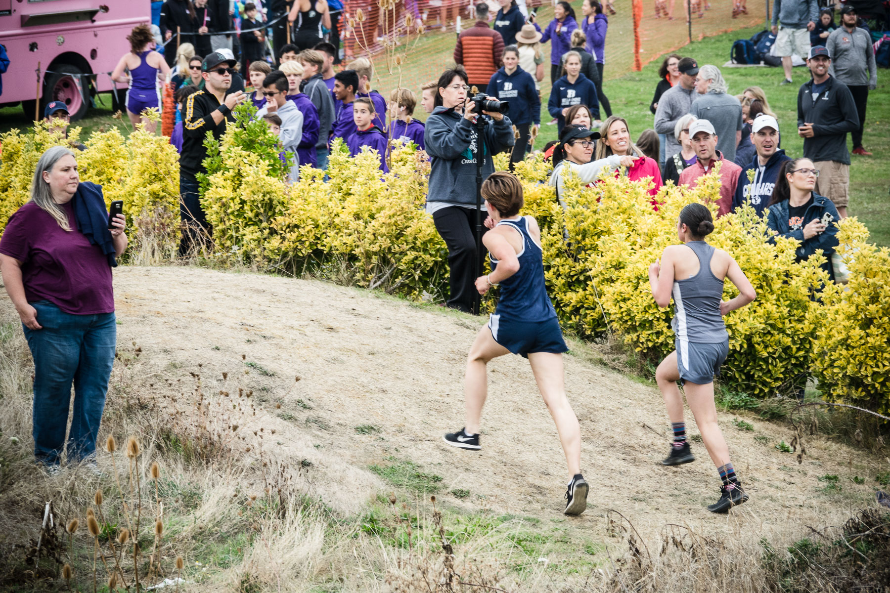 09-nikexc-41.jpg