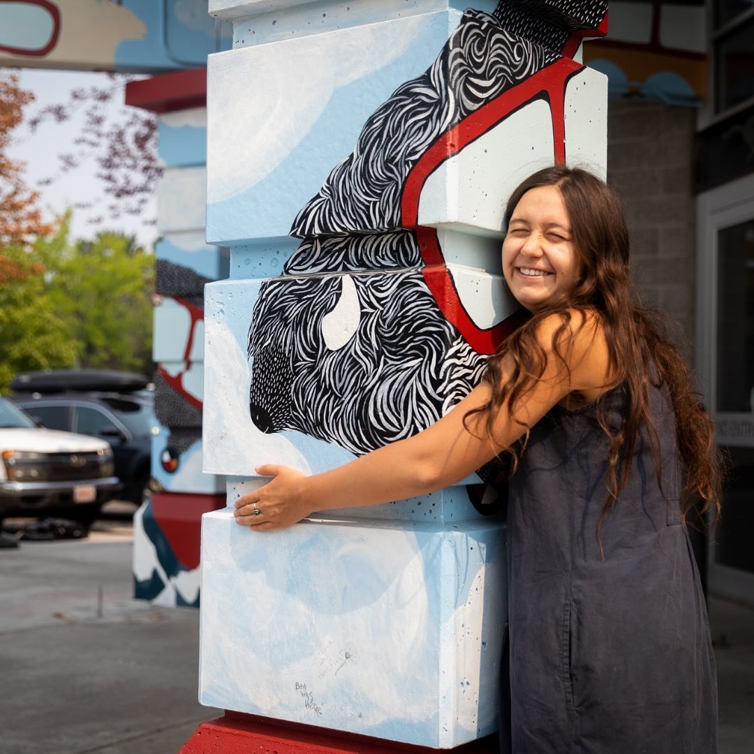 This week&rsquo;s ThursdayStoryDay features Stella, a Missoula-based Aps&aacute;alooke artist ✨

Stella says, &ldquo;I feel empowered by the opportunities MTA creates for our community to discuss heritage, environment, and artistic expression.&rdquo;