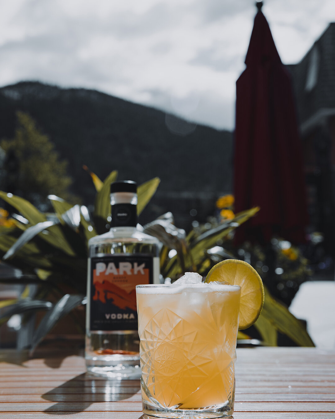 Our streetside patio is now open! Sit amongst the pedestrian-only Caribou street and enjoy one of our cocktails made with local @parkdistillery spirits!